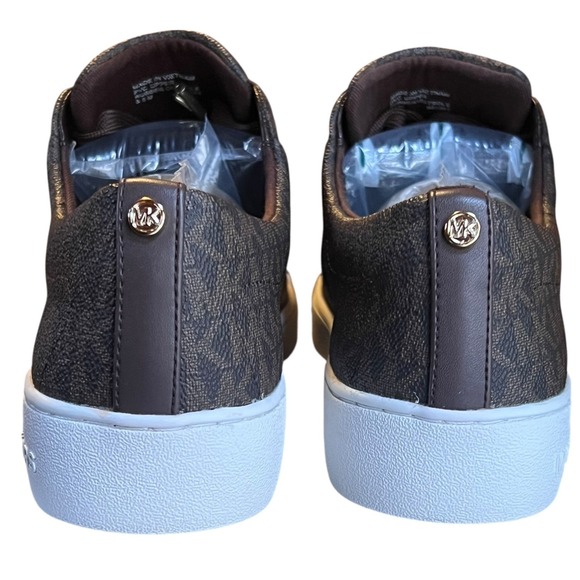 Michael Kors Womens Brown Monogram Logo Low Top Sneakers Shoes 8.5M 001201 - Picture 6 of 16